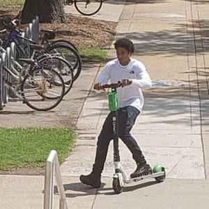 Meet your Posher, Justin